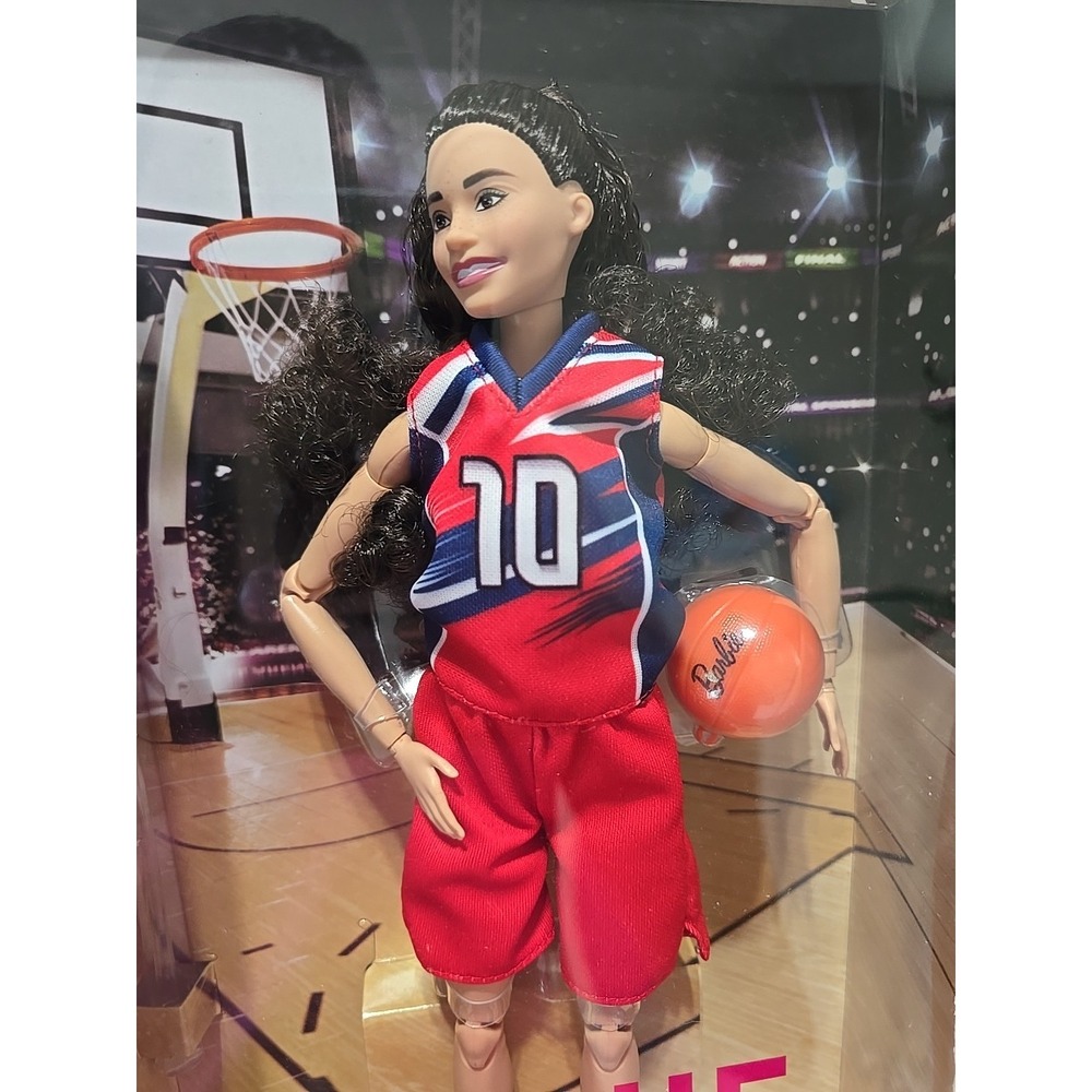 Mattel Barbie Signature Sue Bird Doll #10 HJW97 Basketball WNBA NEW IN MAILER